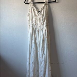 Old Navy White Floral Midi Dress